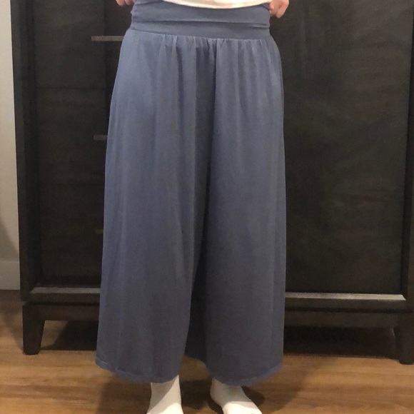 Pants - Picture 6 of 6